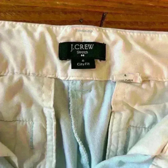 J. Crew 10" bermuda stretch chino short - Picture 3 of 3